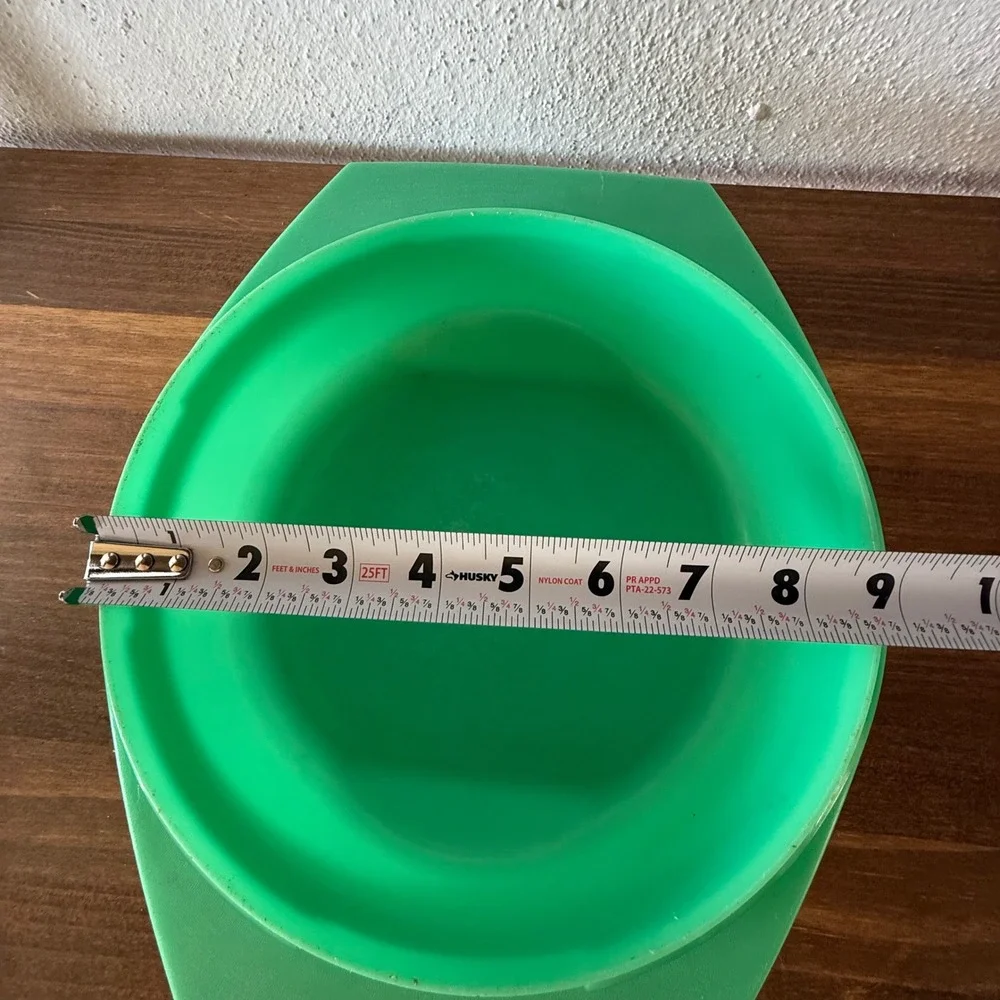 Vintage Tupperware Jadeite Green Serving Bowl Handles 786-7 Made in USA